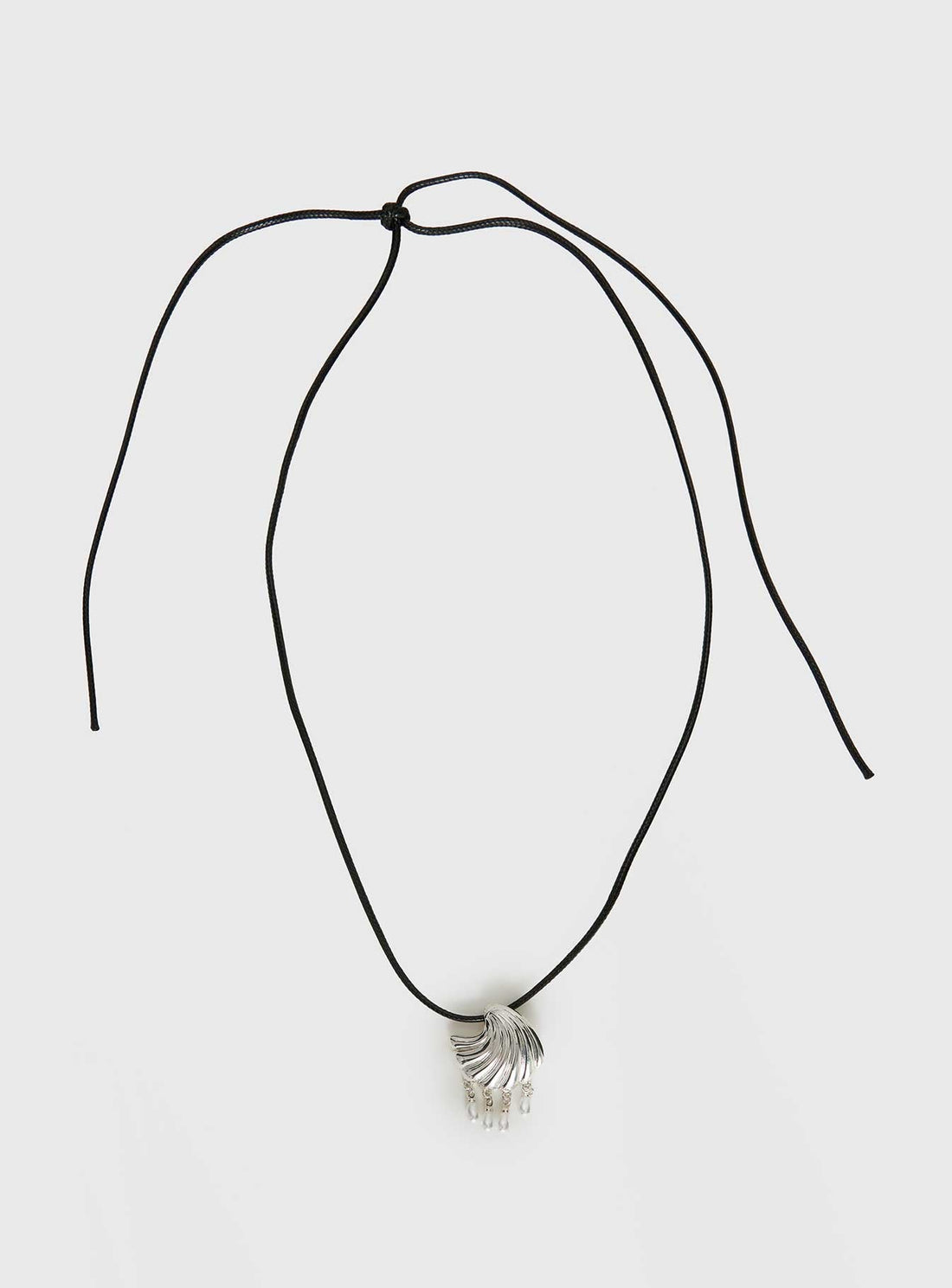 Sun Still Shines Shell Necklace Silver