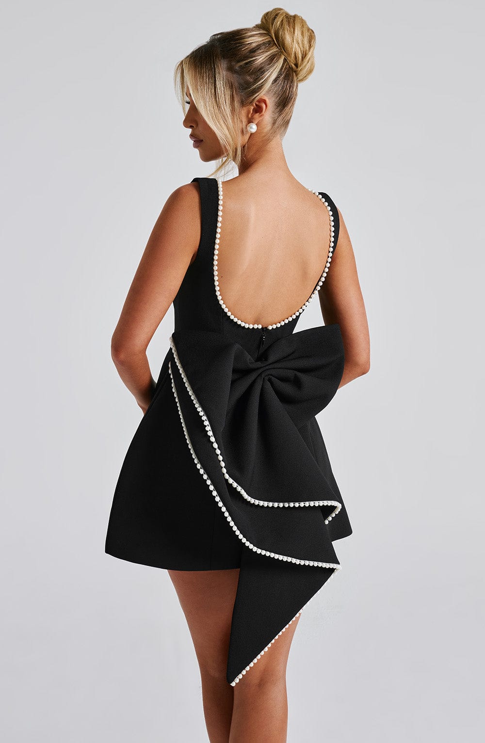 Adeline | Elegant Women’s 2026 Graduation Structured Mini Dress